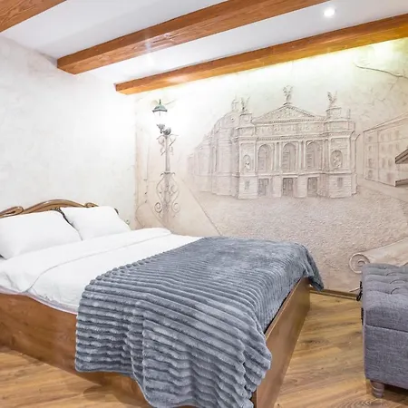 сучасна на площі ринок 3 після ремонту у місті львові самий центер Apartament