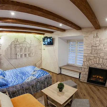 сучасна на площі ринок 3 після ремонту у місті львові самий центер Leopoli