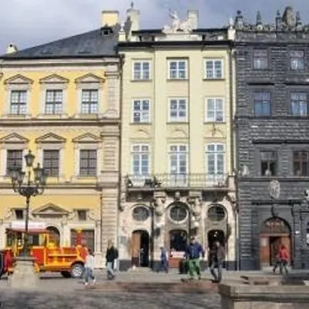 Апартаменты сучасна на площі ринок 3 після ремонту у місті львові самий центер *