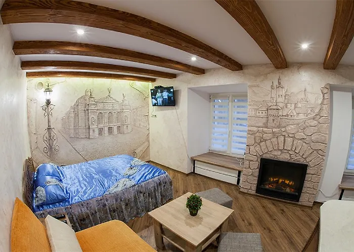 сучасна на площі ринок 3 після ремонту у місті львові самий центер 리비프