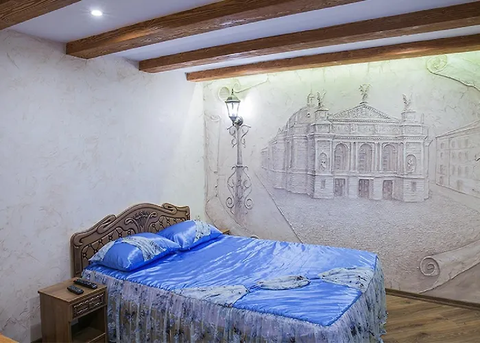 сучасна на площі ринок 3 після ремонту у місті львові самий центер Leópolis